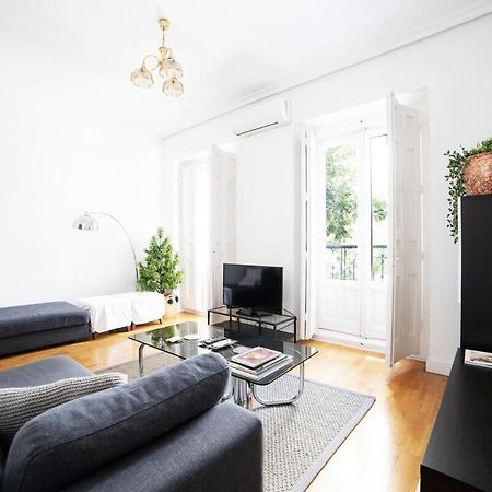 Bright Apartment In Historical City Center Madrid Dış mekan fotoğraf