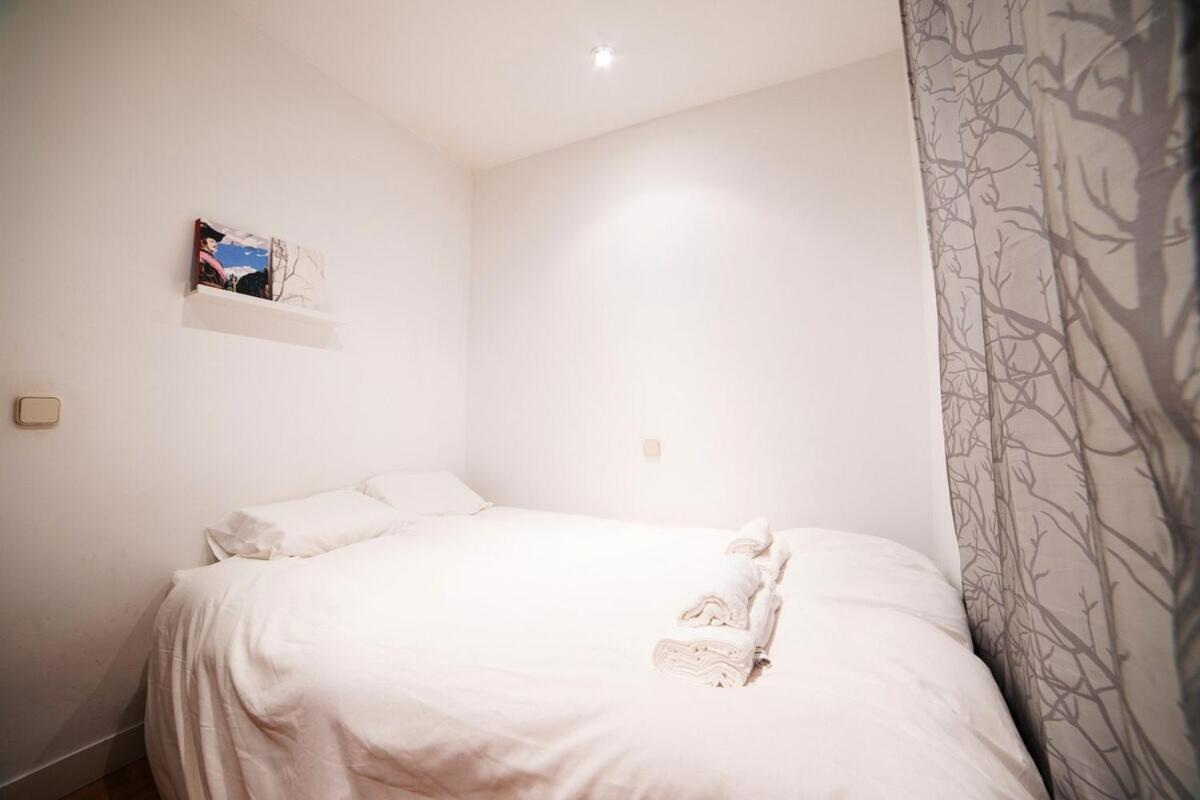 Bright Apartment In Historical City Center Madrid Dış mekan fotoğraf